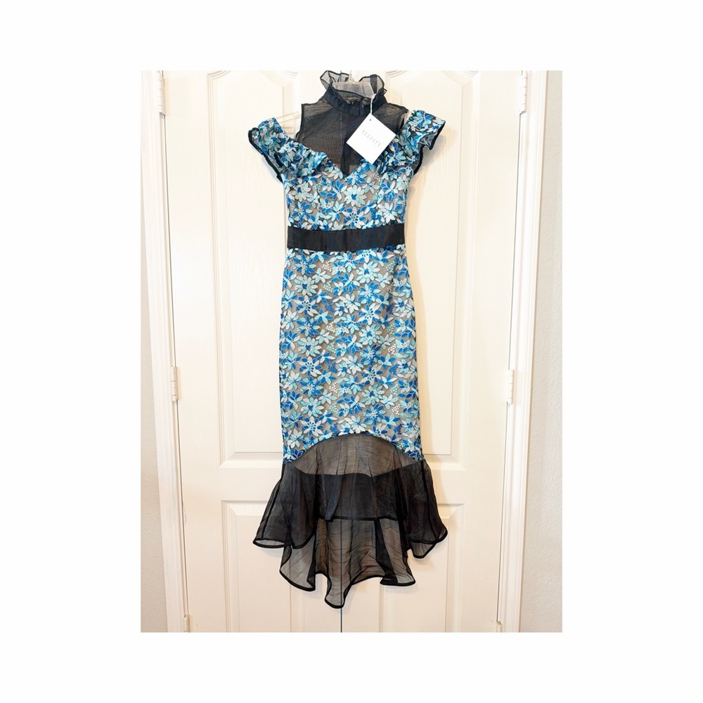 Elliatt Juliet Blue Floral Lace Dress XS Blue and Black NWT